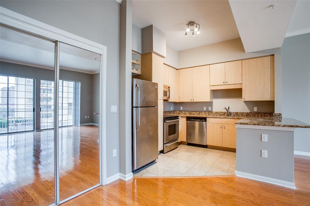 Renaissance On Turtle Creek Condo - Residential Lease