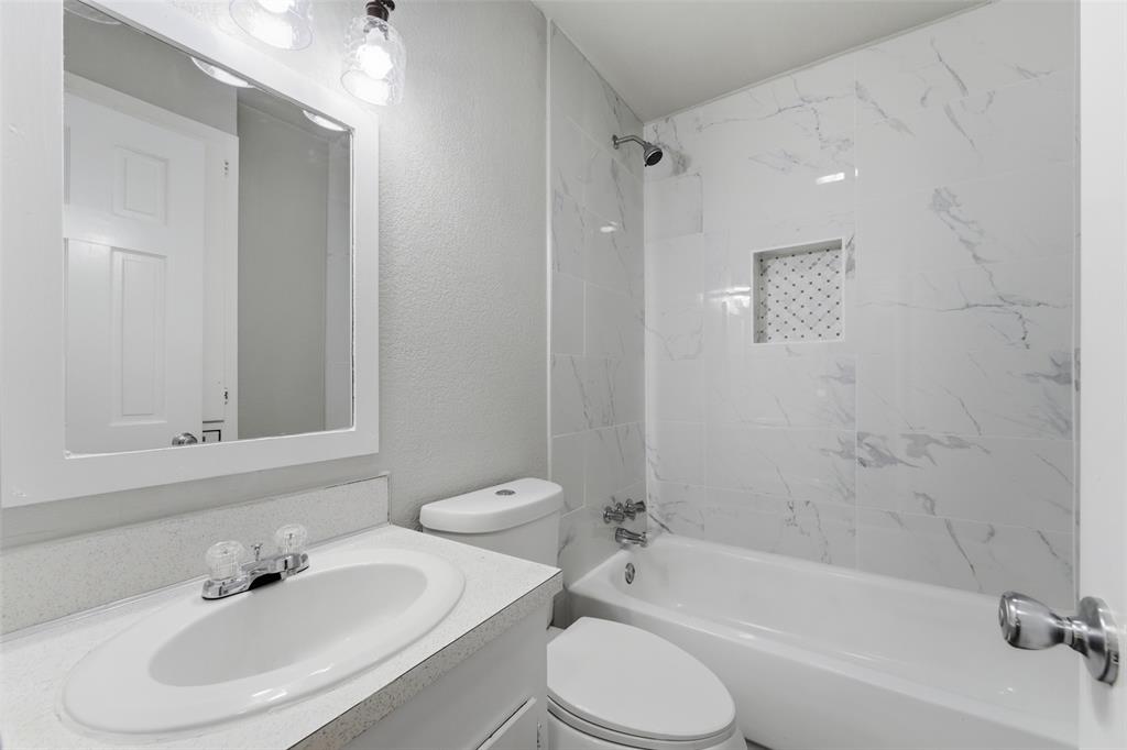 El Rosa - Residential