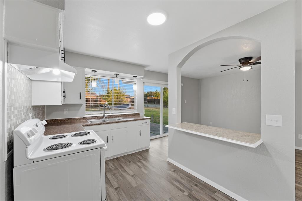 El Rosa - Residential