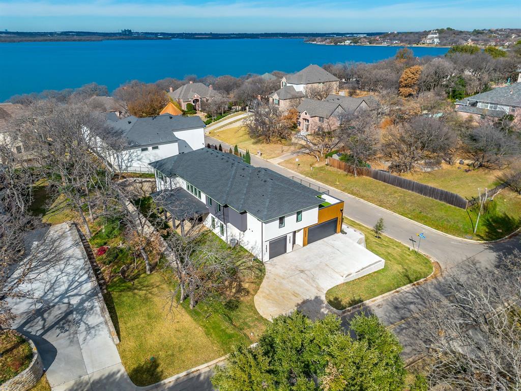 6301 Tiffany Oaks Lane