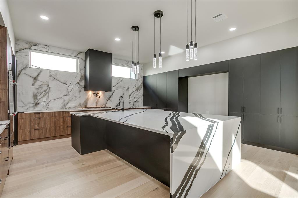 Tiffany Park Add - Residential