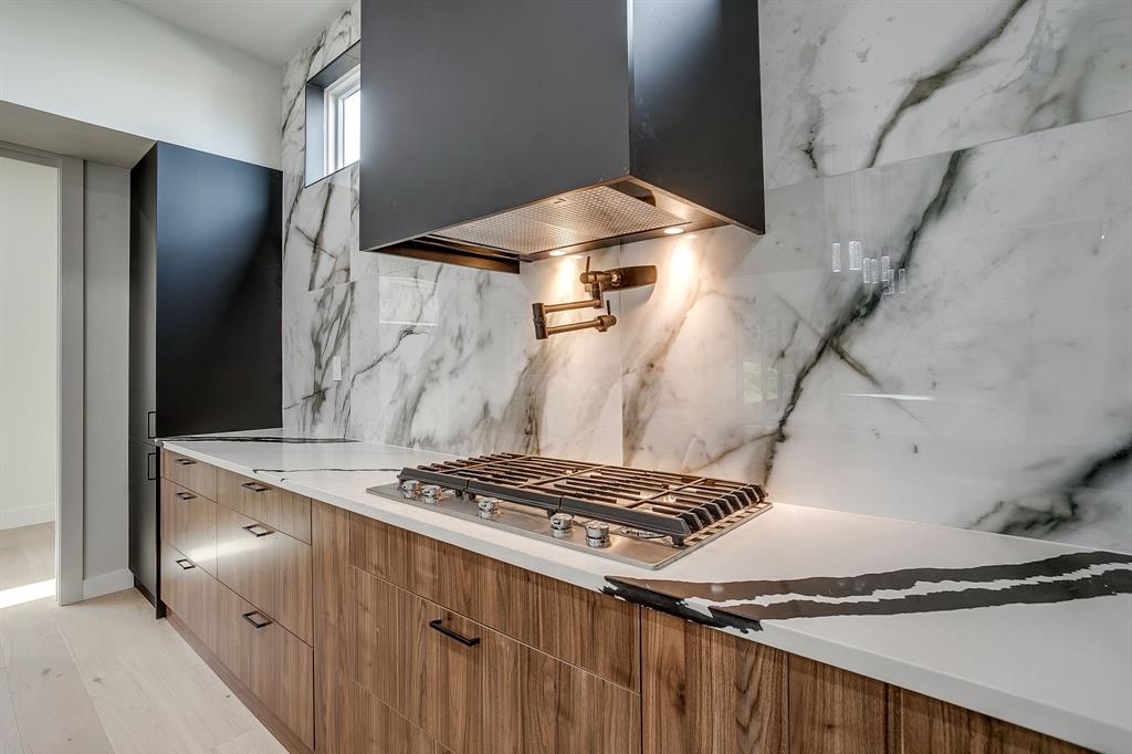 Tiffany Park Add - Residential