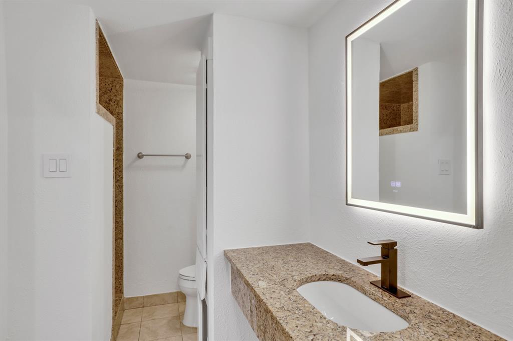 Park Place Twnhms Condo - Residential Lease