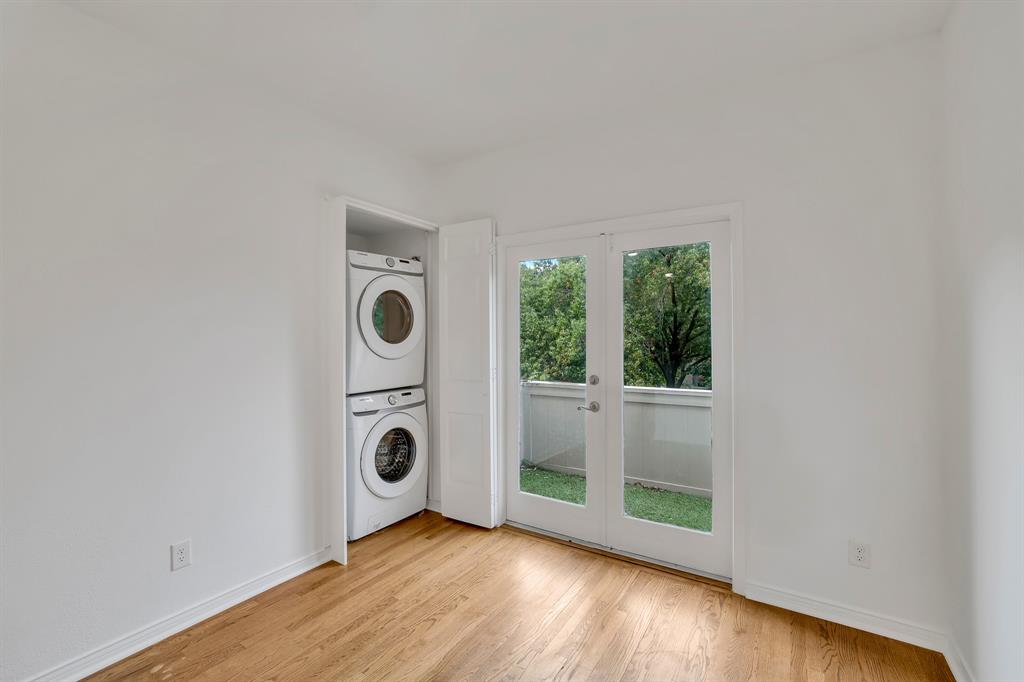 Park Place Twnhms Condo - Residential Lease