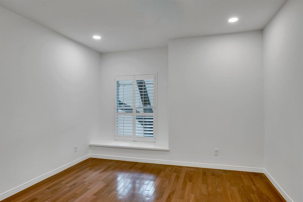 Park Place Twnhms Condo - Residential Lease