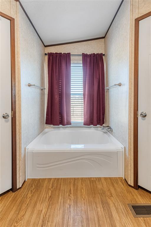 Springtown, Texas 76082, United States, 4 Bedrooms Bedrooms, ,2 BathroomsBathrooms,Residential,Pending,23272