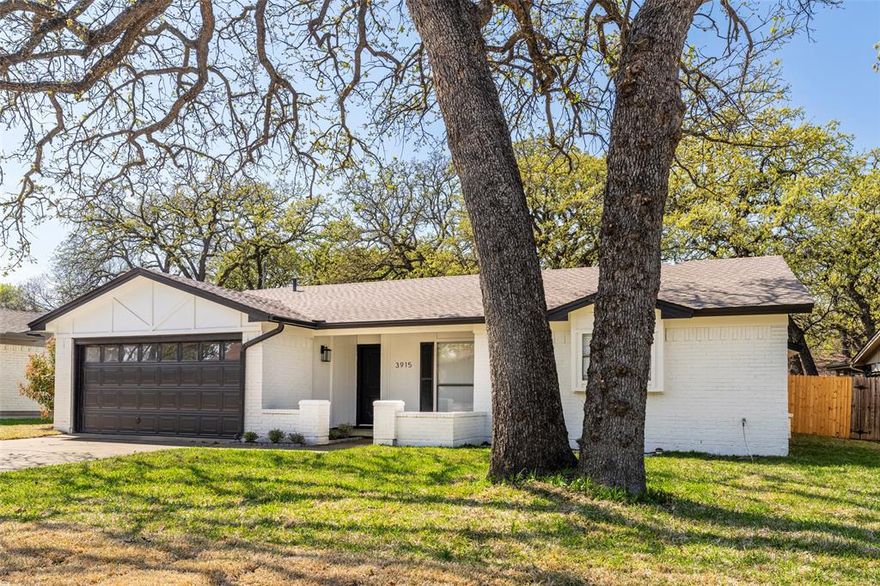 Stunning SW home in the Moore, Boles, and Martin school district. Completely remodeled! Exterior and interior paint, luxury vinyl plank flooring throughout. Gorgeous kitchen with quartz countertops and stainless steel appliances. Versatile floorplan with a large gameroom in the back and an office or nursery off the master bedroom. The master bedroom has 2 closets also. Both bathrooms have been remodeled and are beautiful. Canned lights added, new lighting fixtures, plumbing fixtures, door hardware, and 2-inch blinds. Quick possession is available,