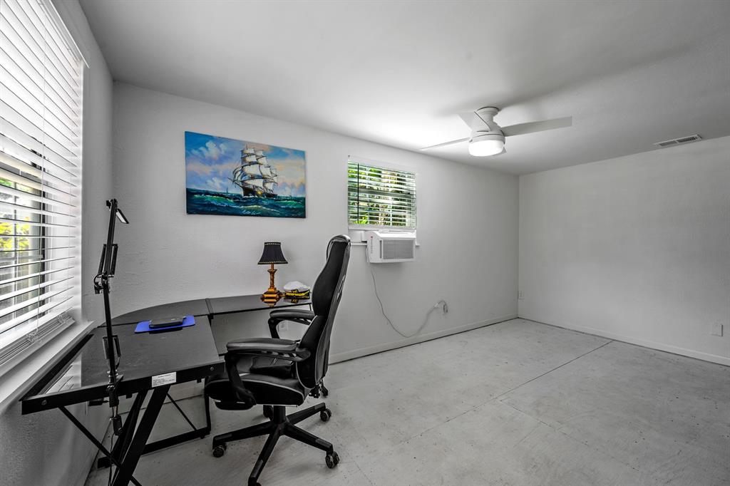 Sherwood Shores - Residential