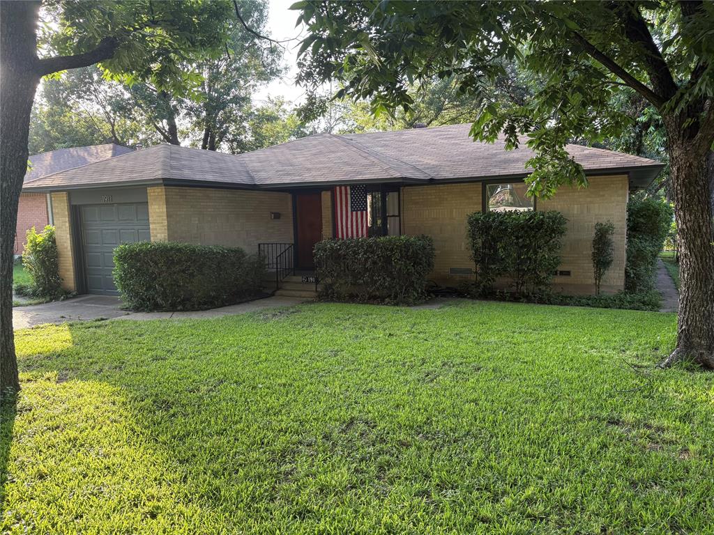 Elmwood - Residential Lease