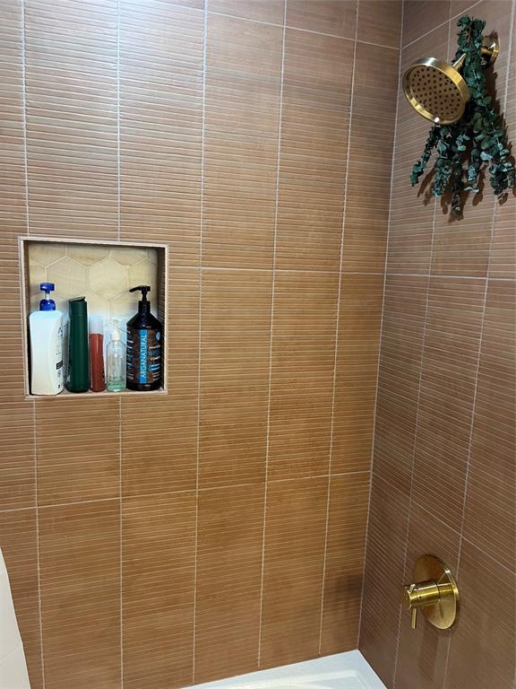 Elmwood - Residential Lease