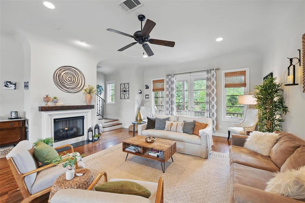 261 Casa Blanca Avenue