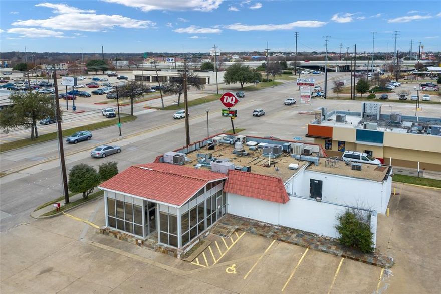 Great location!  Right at I-30 and Broadway (Beltline Rd).  Former Chans Restaurant.  Existing equipment will stay with purchase including tables or owner will remove.  Building does have a drive thru.  Approx. 27 parking spaces and one handicap.  Kroger anchored center across the street with Northern Tools.  Neighboring food restaurants include Sonic, Dairy Queen, Captain D's.  Walking distance to office building, retail and a large residential development.  Current grease trap size is 1,100 gallon.  Traffic at the I-30 Beltline intersection is great.  Many uses with the Community Retail District Zoning.
