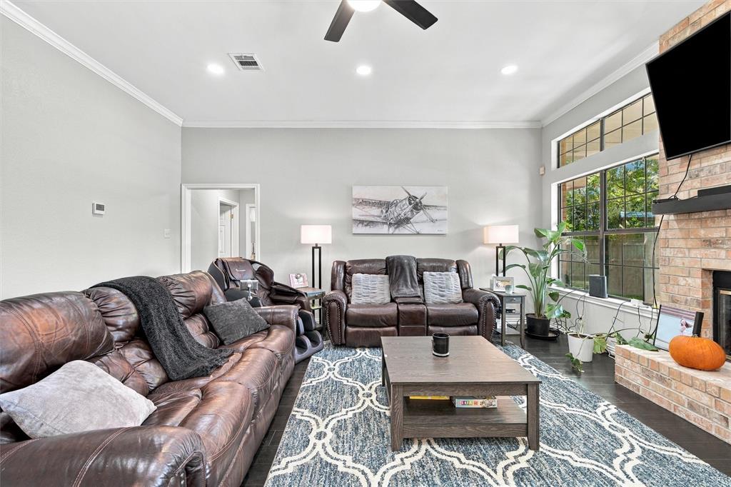 600 Harvest Lane
