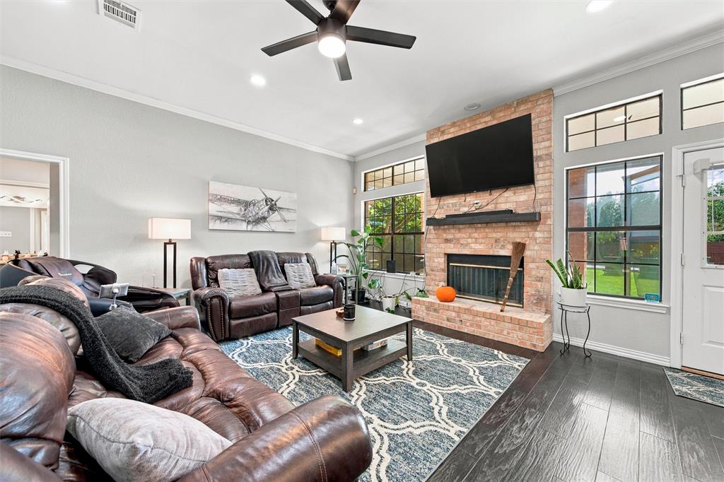 600 Harvest Lane