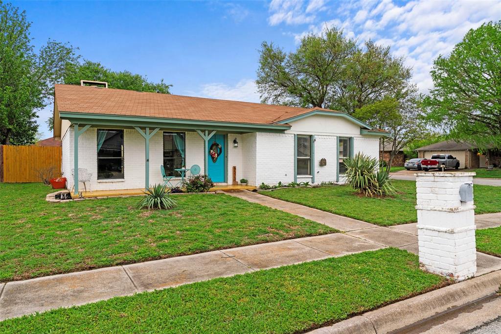 6573 Ridglea Drive