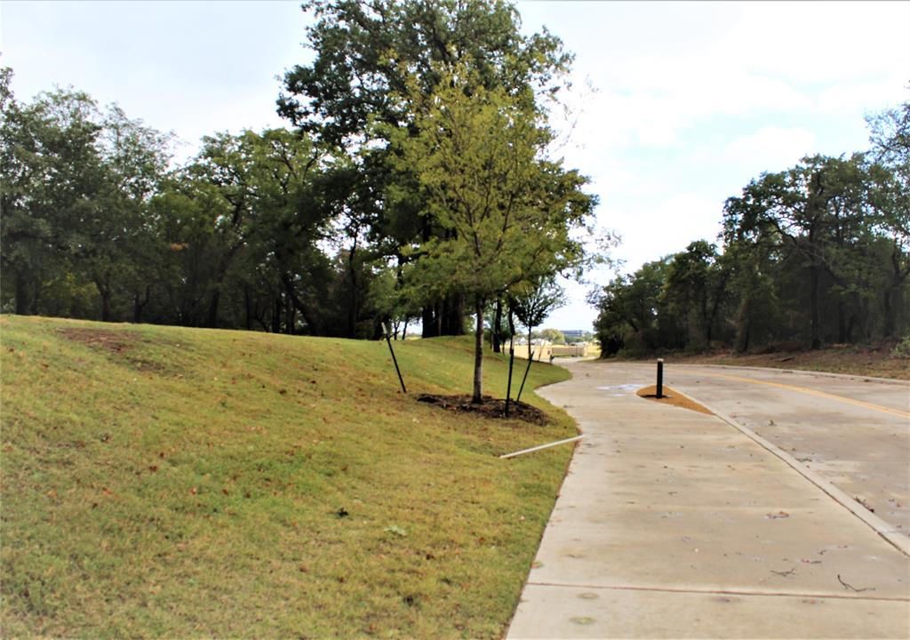 The Metairie - Residential