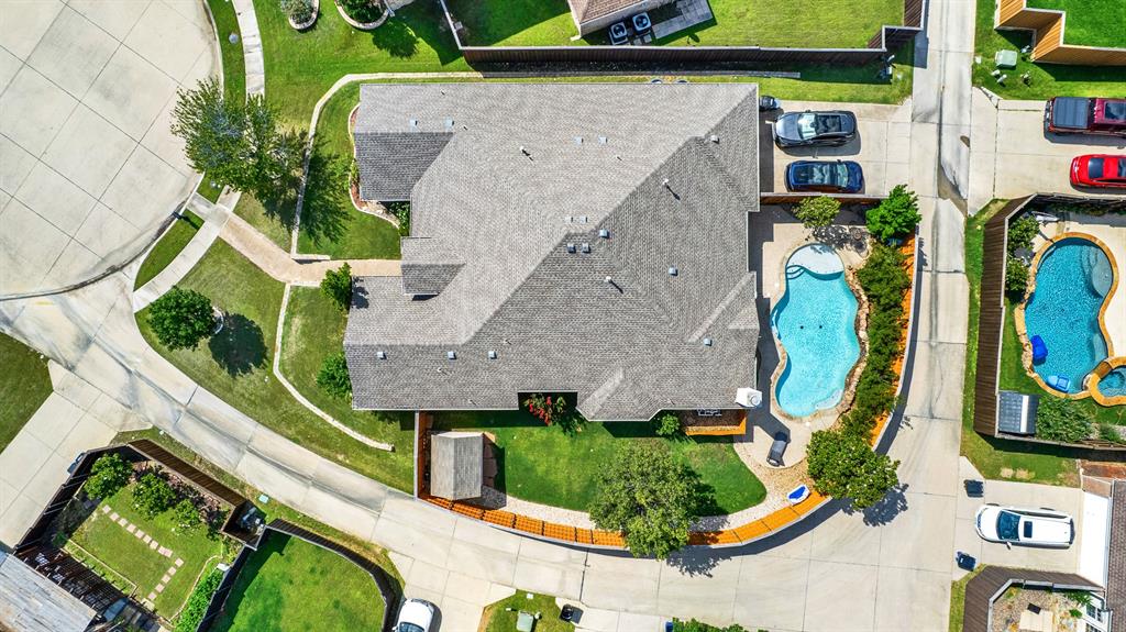 5812 Southern Pines Court