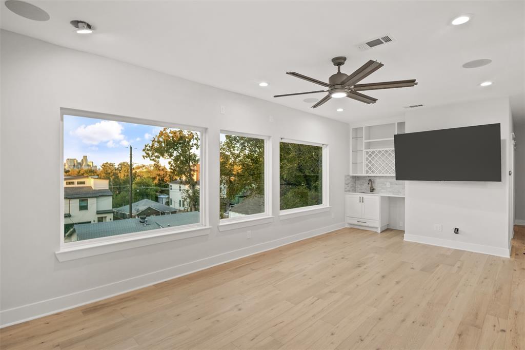 Cliff Heights - Residential