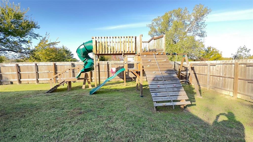 Lafayette Park Add #1 - Residential Lease