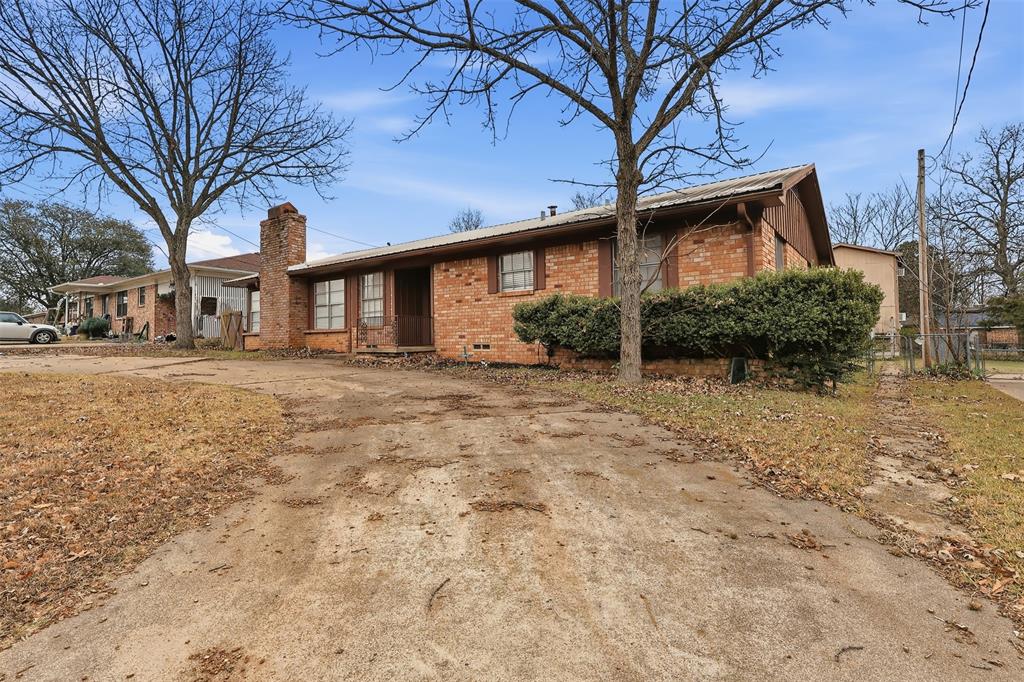 128 Laura Drive