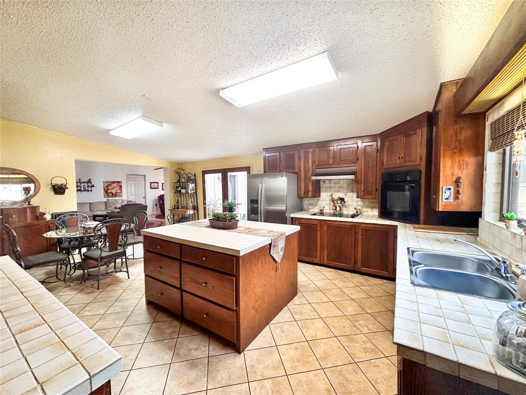 BRIERWOOD BAY - Residential