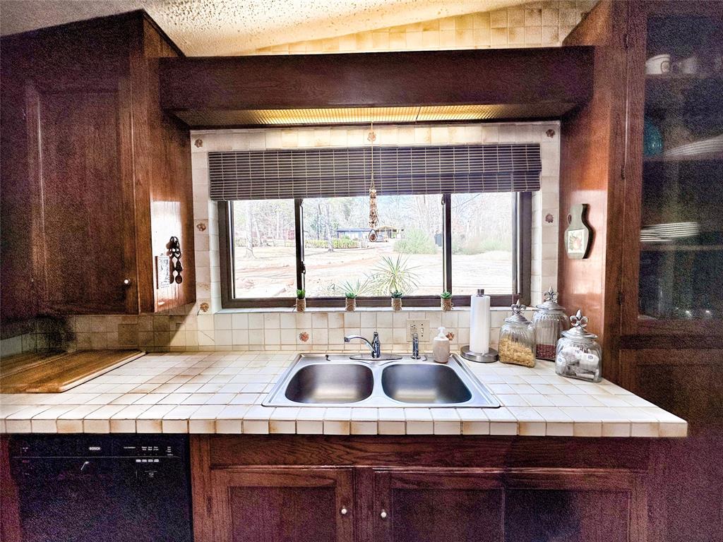 BRIERWOOD BAY - Residential