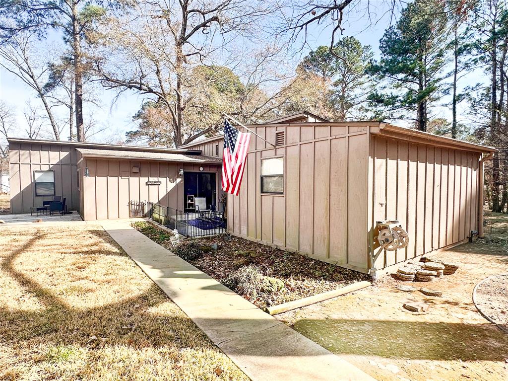 BRIERWOOD BAY - Residential