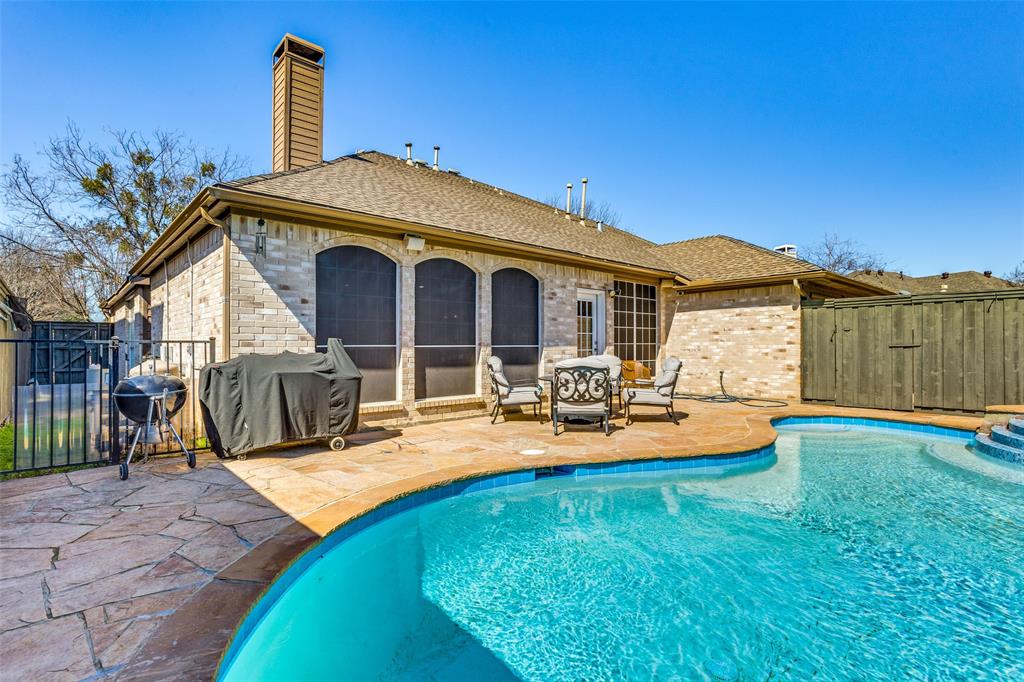 7200 Randall Way
