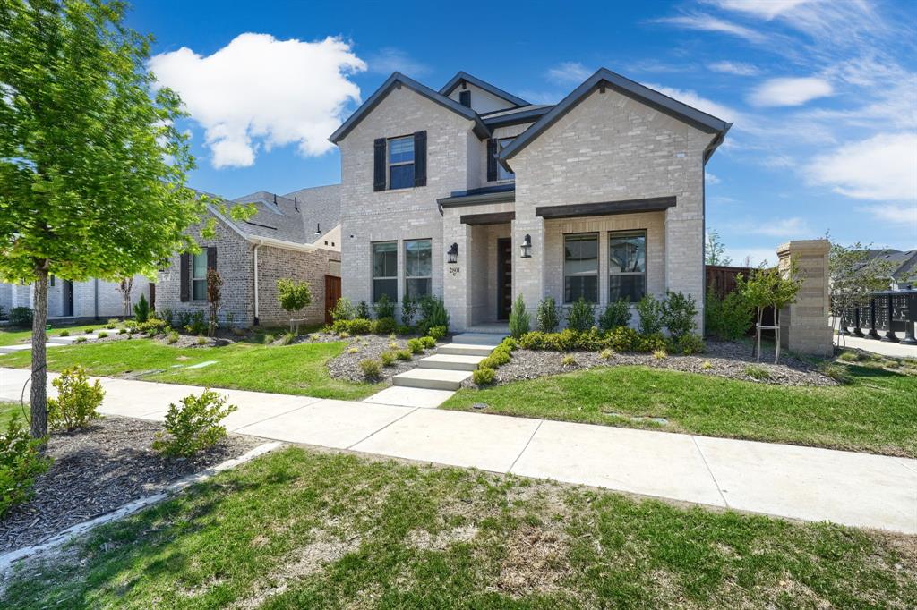2801 Holland Court