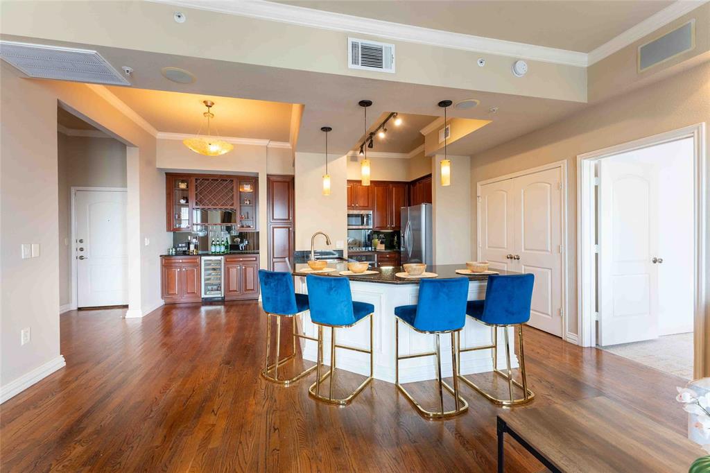 Renaissance On Turtle Creek Condo - Residential