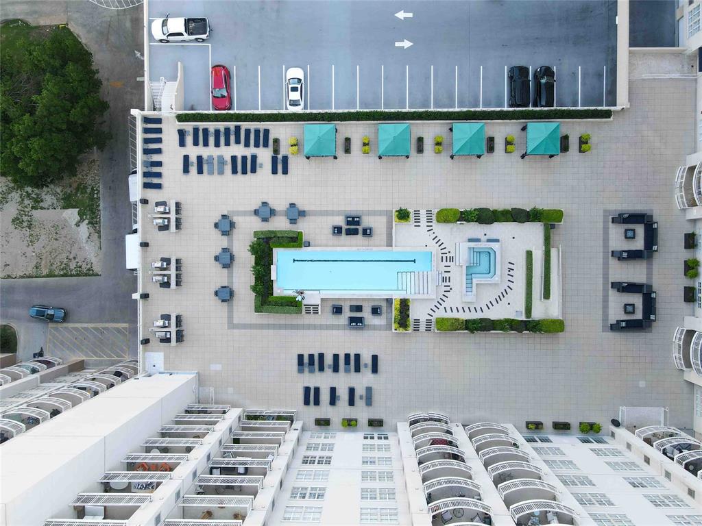 Renaissance On Turtle Creek Condo - Residential