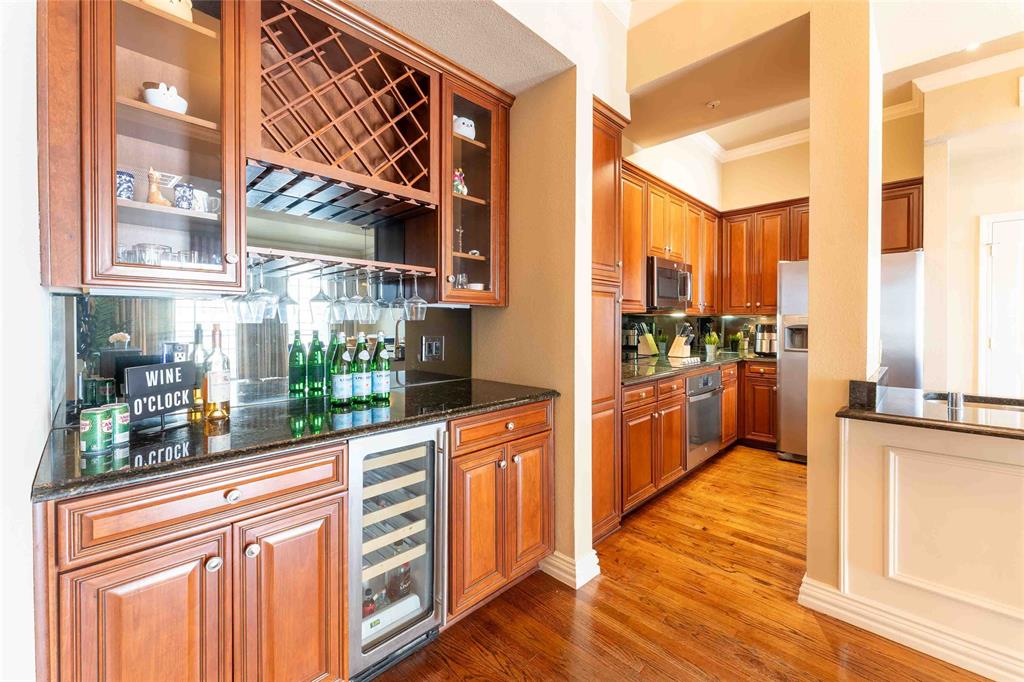 Renaissance On Turtle Creek Condo - Residential