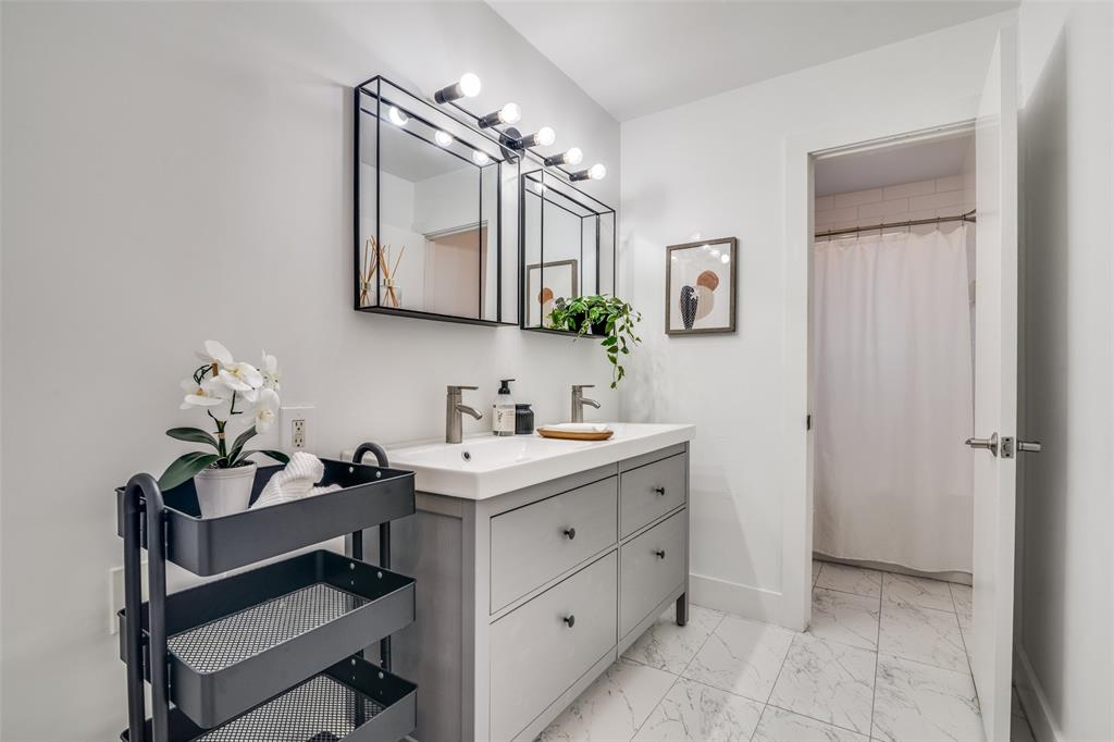 Claremont Park 01 - Residential