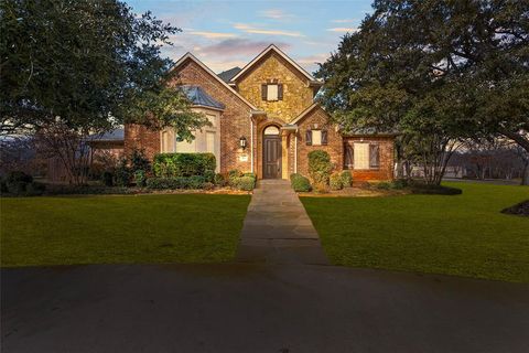 A home in Oak Point