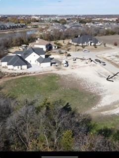 925 Barksdale Creek