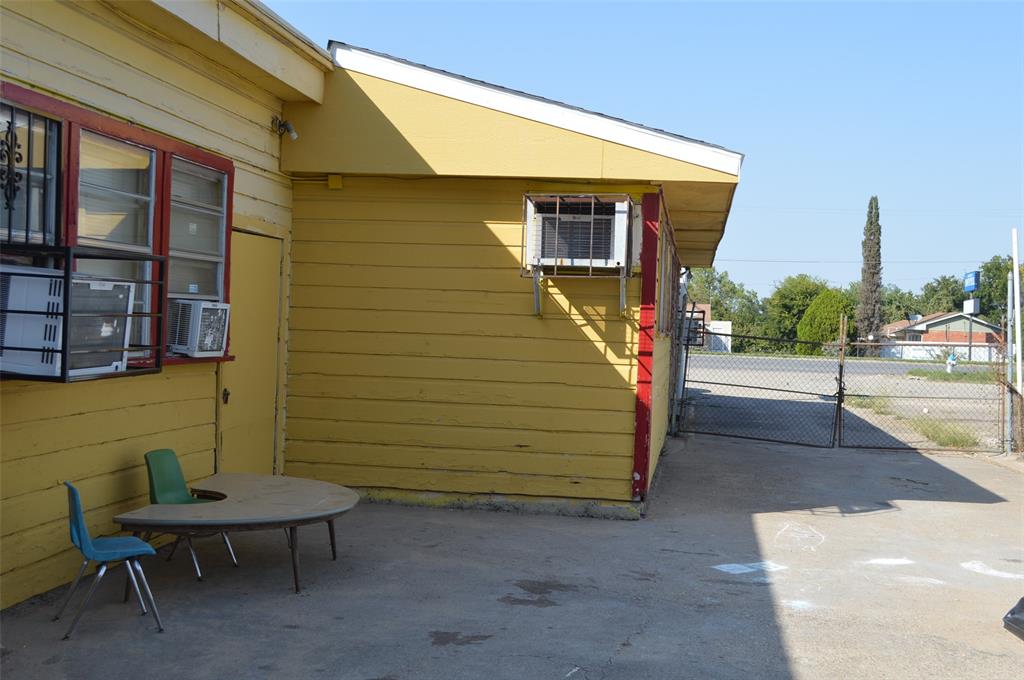 Honey Crest Heights - Commercial Sale