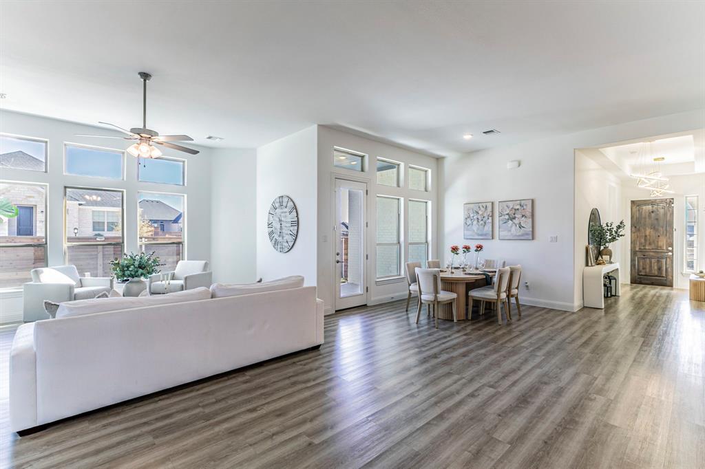 1701 Morning Mist Way