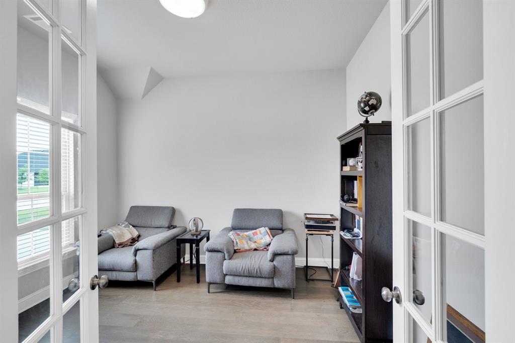 624 Sirius Lane