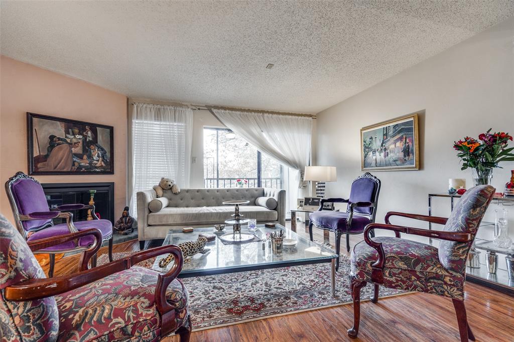 Cambridge Condo Ph 03 - Residential