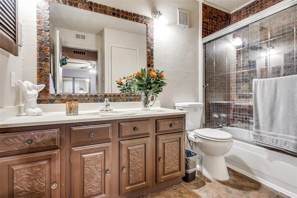 Cambridge Condo Ph 03 - Residential