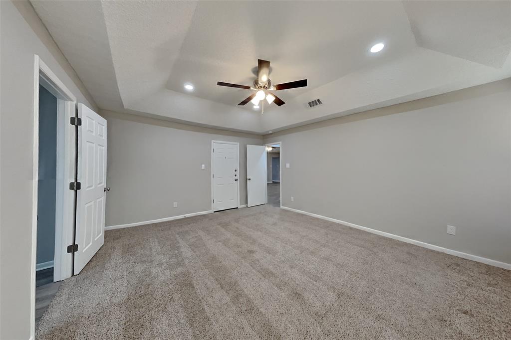 Lake Hill Estates Add - Residential Lease