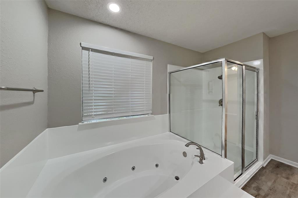 Lake Hill Estates Add - Residential Lease