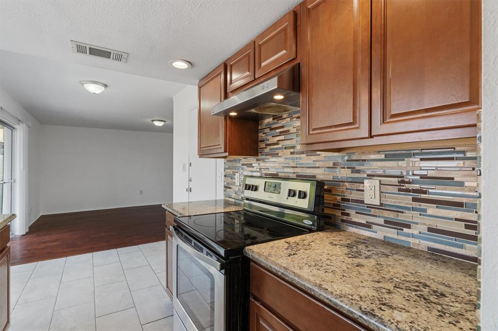 Preston Trace Estates First Instl - Residential