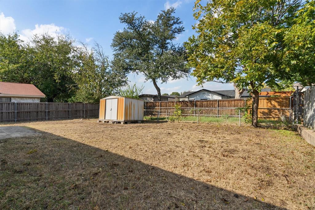 Preston Trace Estates First Instl - Residential