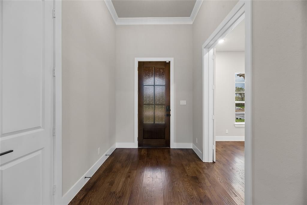 1010 Julian Drive