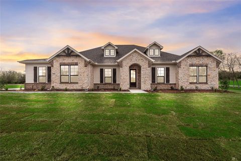 1010 Julian Drive Van Alstyne TX 75495