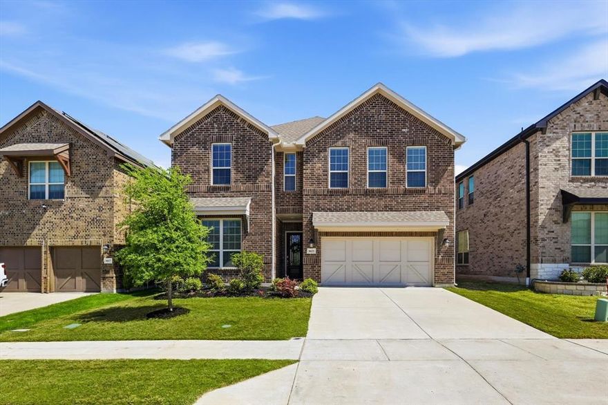 Step into this spacious 4-bedroom, 3-bath home featuring the highly desirable Hawthorn plan by HistoryMaker Homes. This beautiful two-story home offers the perfect blend of comfort, functionality, and flexibility for today’s lifestyle. Tucked away on a quiet cul-de-sac, you’ll enjoy minimal traffic and added privacy, all while being just minutes from downtown Fort Worth, providing the ideal mix of suburban peace and city convenience. From the moment you step inside, you’ll love the bright, open-concept living space, complete with a private office and plenty of room to gather, relax, or entertain. The downstairs primary suite offers a relaxing retreat, complete with dual sinks and two walk-in closets. Upstairs, you’ll find two additional bedrooms along with a generously sized game room, offering plenty of space for fun, work, or relaxation. Enjoy community amenities, including a swimming pool and playground. With its modern build, versatile layout, and prime location, this home is ready to fit your needs today and for years to come.