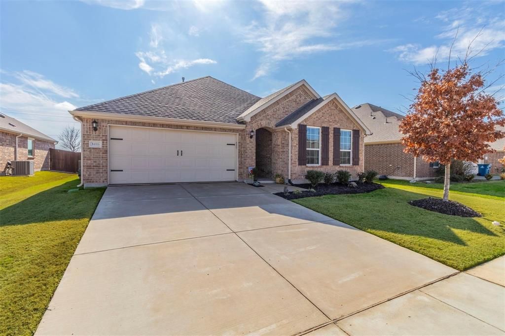 Photo of 1416 Millican Lane, Aubrey, TX 76227 (MLS # 21257808)