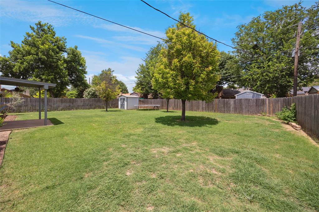 Benbrook, Texas 76126, United States, 3 Bedrooms Bedrooms, ,2 BathroomsBathrooms,Residential,Active,162827