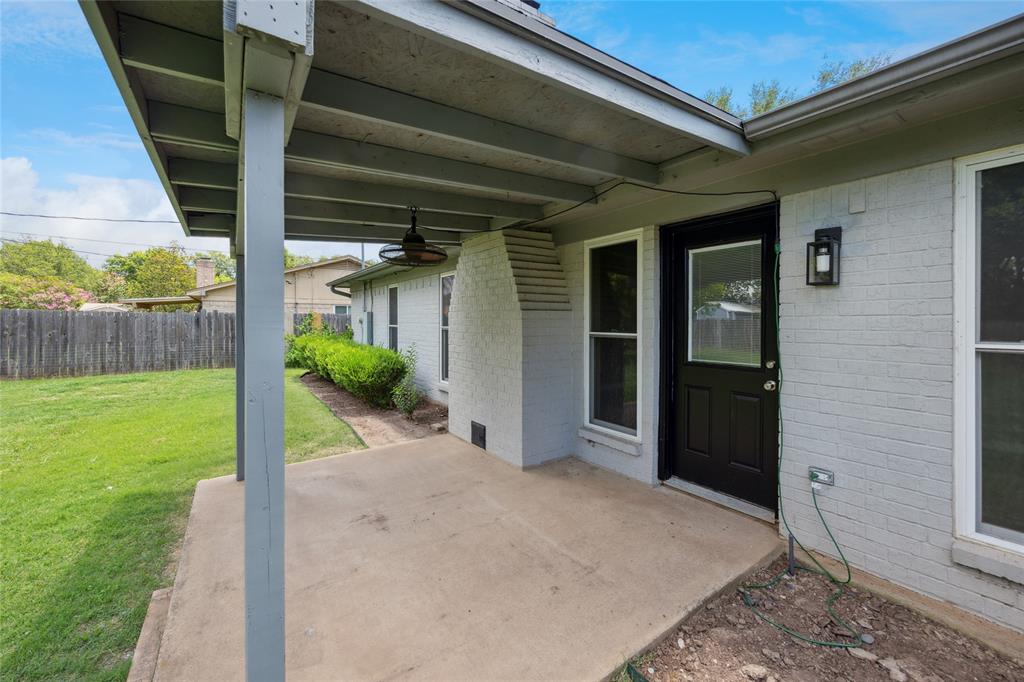 Benbrook, Texas 76126, United States, 3 Bedrooms Bedrooms, ,2 BathroomsBathrooms,Residential,Active,162827